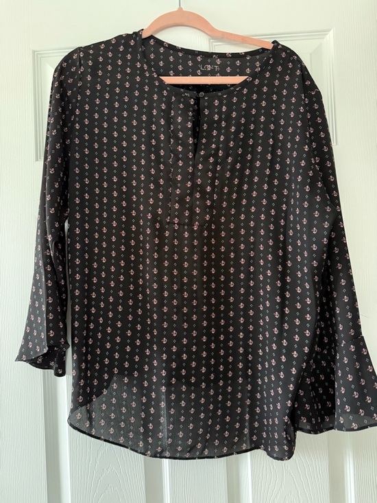 LOFT Tops - LOFT Black Floral-Print Long-Sleeve Blouse